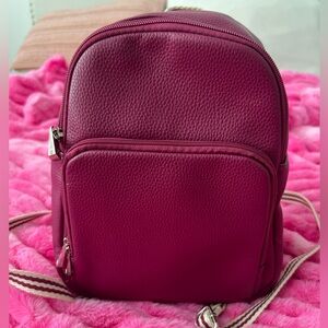 Thirty-One Fuchsia Mini Backpack